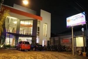 Hotel Surya Semarang Image