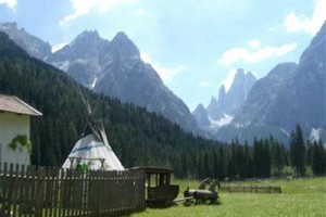 Hotel Tre Cime Sexten Image