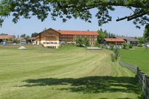 Hotel und Landgasthof Altwirt voted  best hotel in Grosshartpenning