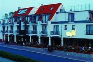 Hotel Vier Jahreszeiten Am Yachthafen Bensersiel voted  best hotel in Bensersiel