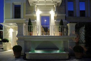 Hotel Villa Duse Image