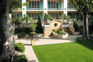 Villa Mazarin voted  best hotel in Aigues-Mortes