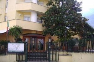 Hotel Villa Serena Image