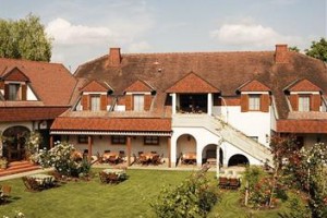 Hotel Weingut Rosenhof Image