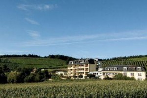 Hotel Weingut Weis Image