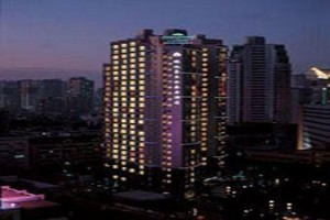 Howard Johnson All Suites Hotel Image