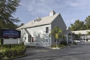 Howard Johnson Express Gainesville Image