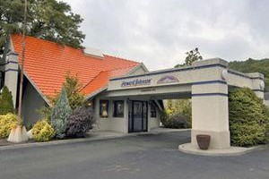 Howard Johnson Express Inn North Plainfield Image