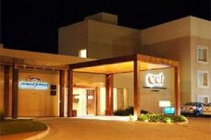 Howard Johnson Hotel and Casino Rio Cuarto Image