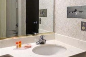 Howard Johnson Inn Rocky Mount Battleboro Image