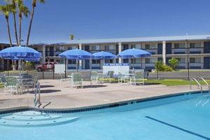 Howard Johnson Inn Yuma Image