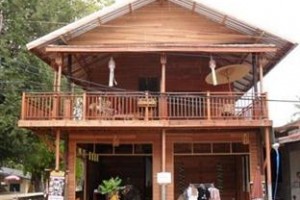 Huan Kum Huk voted 4th best hotel in Chiang Khan