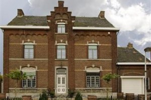Huyze Max voted  best hotel in Dilsen-Stokkem
