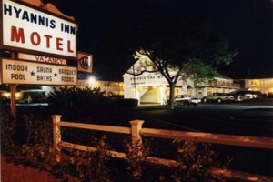 Hyannis Inn Motel Image
