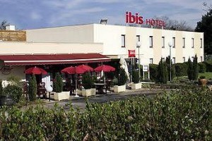 Ibis Nuits Saint Georges Image