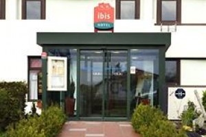 Ibis Mulhouse Ile Napoleon Hotel Sausheim Image