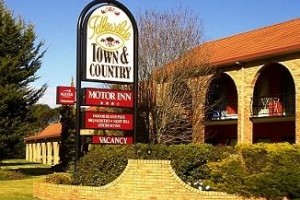 Idlewilde Town & Country Motor Inn Image