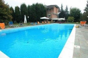 Albergo Ristorante Il Cascinalenuovo Image