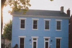 Inn Port Guesthouse Image