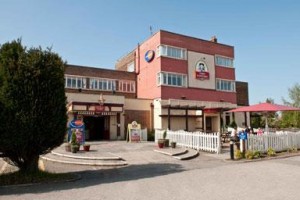 Innkeeper's Lodge Doncaster Image