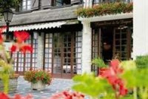 Hostellerie de la Dague voted 3rd best hotel in Barbizon