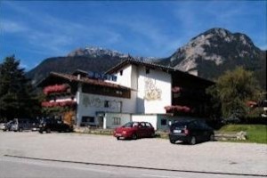 Iris Hotel Kramsach Image