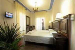 Iris Studios voted 7th best hotel in Aidipsos