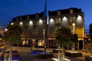 Hotel Isaacs Image
