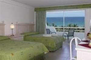 Isla Caribe Beach Hotel Image