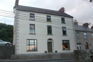 Ivy House Image