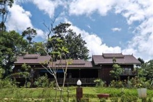 Iyara B.R. Resort Chantaburi voted  best hotel in Pong Nam Ron