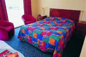 Jacksons Motor Inn Image