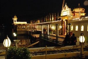 Jagmandir Island Palace Hotel Udaipur Image