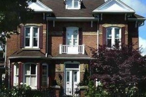 Joseph Lawrence House voted 7th best hotel in Collingwood