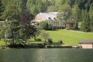 JUFA Grundlsee voted 2nd best hotel in Grundlsee