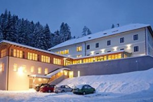 Hotel Jufa Altaussee voted 2nd best hotel in Altaussee