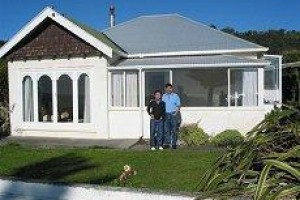 Kaikoura Waterfront Cottage Image