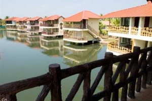 Kalathil Lake Resort voted  best hotel in Vaikom