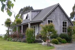 Kamahi Cottage voted  best hotel in Otorohanga