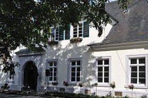 Karolingerhof voted  best hotel in Krov