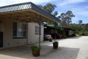 Glenrowan Kelly Country Motel voted  best hotel in Glenrowan