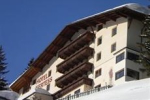 Hotel Kertess Image