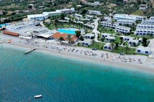 Kinetta Beach Hotel Image