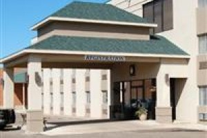 Kings Inn Hotel & Conference Center Image