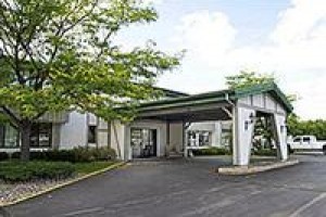 Kiryat Hotel Shawano Image