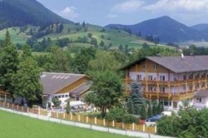 Kneipp Kurhotel Wanzenböck Puchberg am Schneeberg voted 3rd best hotel in Puchberg am Schneeberg