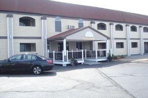 Knights Inn Bourne (Yankee Thrift Motel) Image