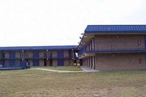 Knights Inn Brenham Image