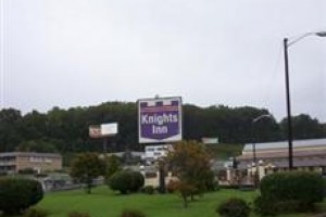 Collinsville Knights Inn Image