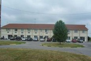 Knights Inn Wapakoneta voted 2nd best hotel in Wapakoneta